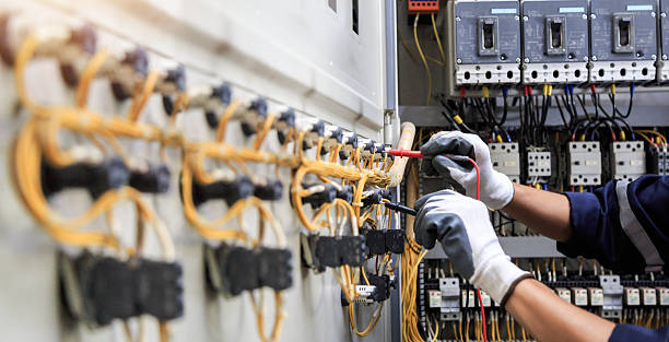 Professional Electrician technician working in Covington, GA